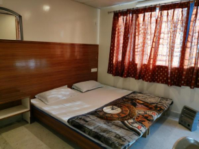 Unique 1 Room Stay By Kaathkuni Homes